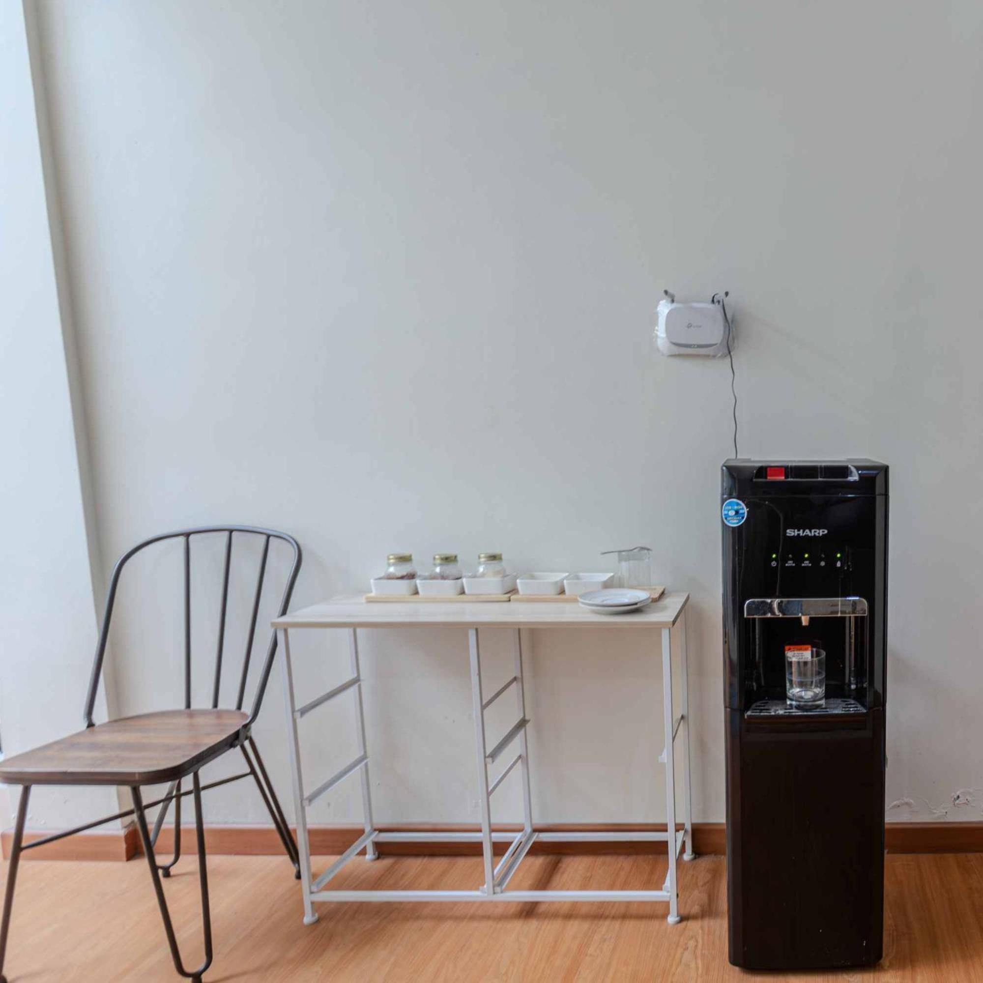 Inez Homestay Джокьякарта Экстерьер фото