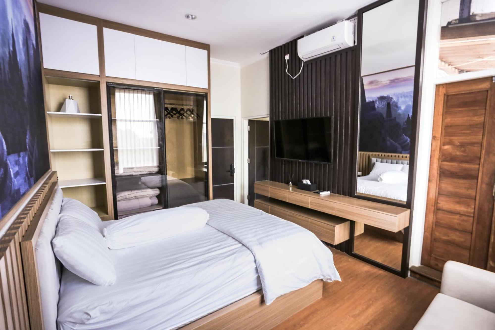 Inez Homestay Джокьякарта Экстерьер фото
